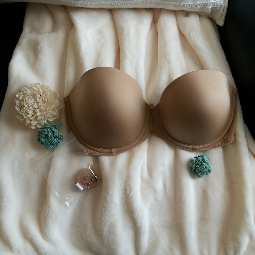 Calvin Klein multi- strap strapless bra
